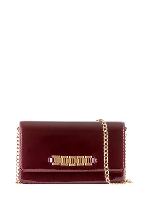 Cross body bag - carbernet