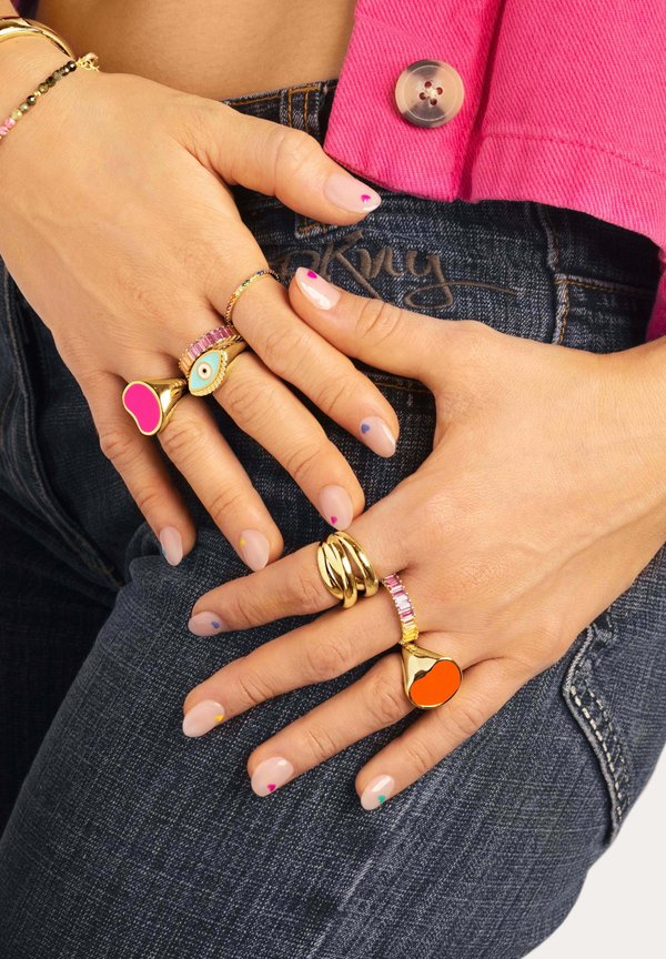 SIGNET BEAN ENAMEL - Ring