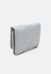 Valentino Bags OCARINA - Piniginė - perla