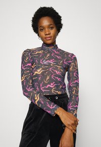 Karl Kani SIGNATURE TURTLE NECK - Camisola de manga comprida - black