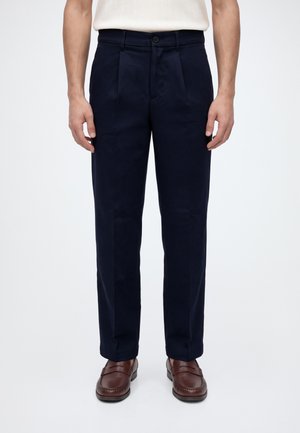 Only & Sons, ONSTOBY TAP LOOSE PANTS - Панталони - baritone blue