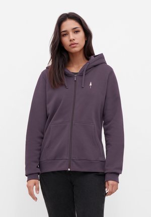 Paarse zip-up hoodie met een trekkoord capuchon, voorzakken en een klein geborduurd boomlogo. Gemaakt van zachte, gestructureerde stof.