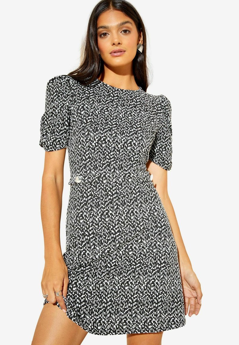 Friends Like These SHORT PUFF SLEEVE ROUND NECK REGULAR FIT - Denné šaty - black white