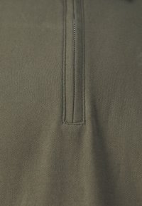 Selected Homme SLHFAVE ZIP - Pólóing - kalamata