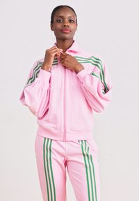 adidas Originals Treniņjaka - true pink