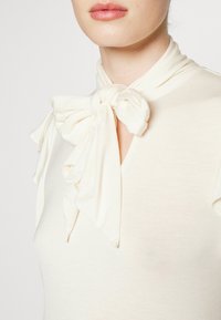 Lauren Ralph Lauren Triko s potiskem - off-white