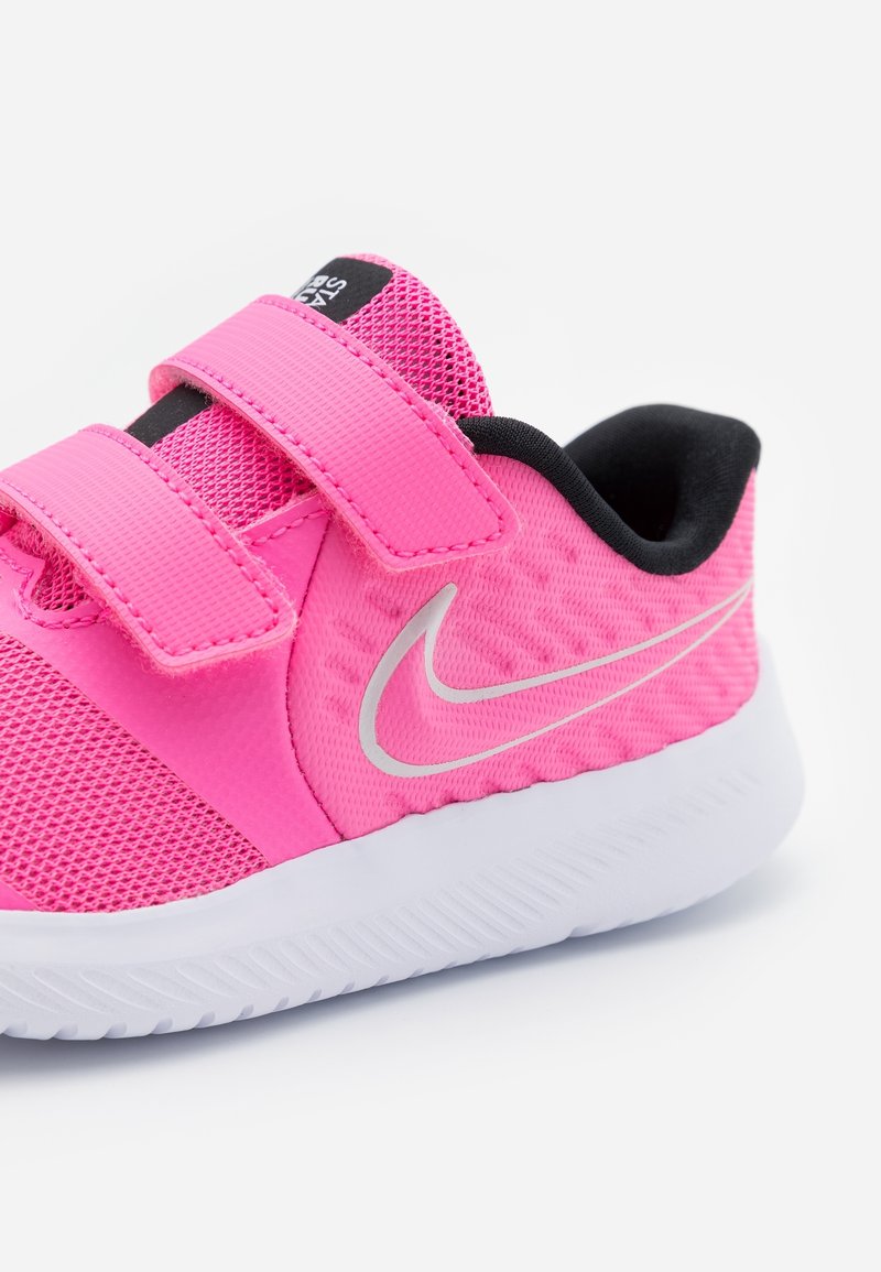 Nike Performance STAR RUNNER UNISEX Road running shoes pink