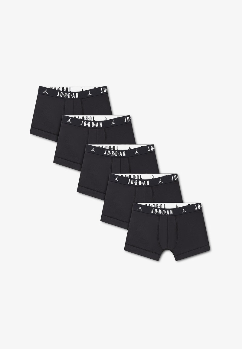 Cinq boxers Jordan noirs avec ceintures noires affichant le texte blanc Jordan et les logos Jumpman, disposés en rangée décalée.