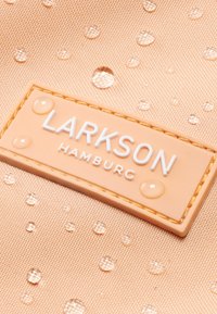 Larkson NO 7 - Hátizsák - peach