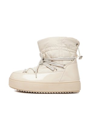 Cizme de iarnă - light beige