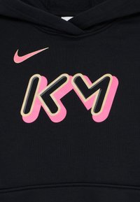 Thumbnail Image 3