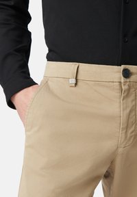 IKKS WITH SLANTED POCKETS - Chino - beige
