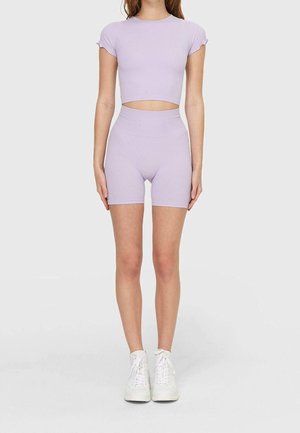 Short - mottled purple
