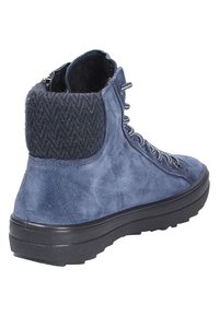 Superfit Enkellaarsjes met plateauzool - blue