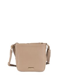 Borsa a tracolla in pelle beige con finitura texture, hardware dorato, chiusura con zip e tracolla regolabile. Design rettangolare minimale.