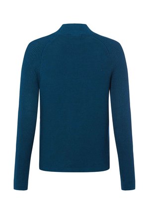 Gebreide trui in donker teal met een hoge kraag en lange raglanmouwen. Gladde textuur met een subtiel ribpatroon overal.