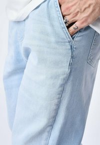 Project X Paris JOG BASIC - Vaqueros boyfriend - bleu clair