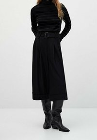 Massimo Dutti Neule - black