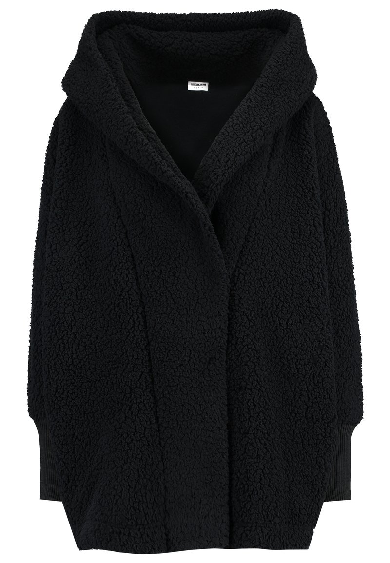 Schwarze, samtige Fleecejacke mit Kapuze und offenem Frontbereich, ausgestattet mit strukturiertem Stoff und gerippten Bündchen. Keine sichtbaren Verschlüsse oder Muster.