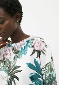 Next SET - Pyžamová súprava - ecru floral