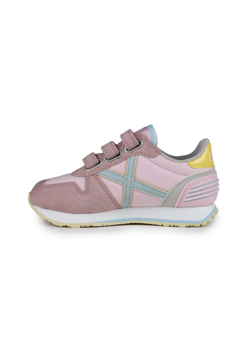 MUNICH MINI MASSANA VCO - Zapatillas de entrenamiento - rosa