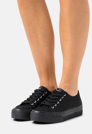 Tamaris, Baskets basses - black