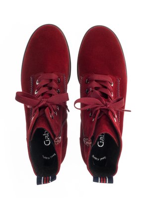Botines con cordones - red