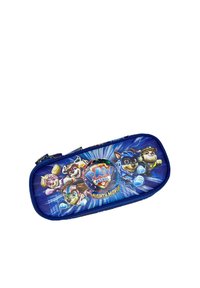 Astuccio con un esterno in tessuto blu, decorato con personaggi dei cartoni animati colorati e il logo "PAW Patrol: Mighty Movie" in un design circolare.