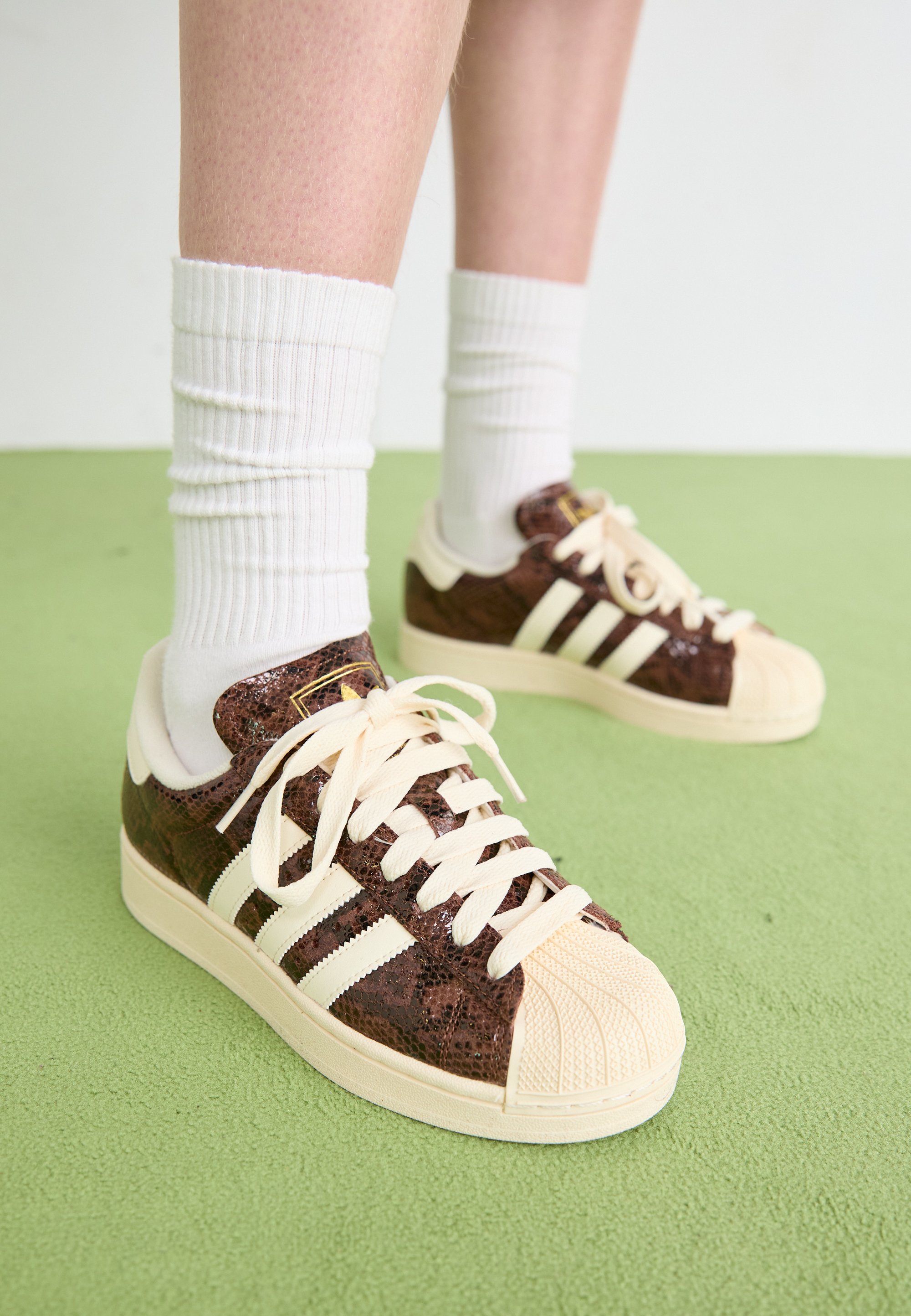 adidas Originals SUPERSTAR II W - Trainers - preloved brown/cream white /alumina/brown - Zalando.ie