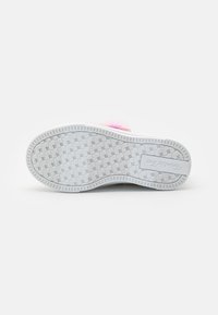 Skechers TWINKLE SPARKS - Tenisky - white/pink