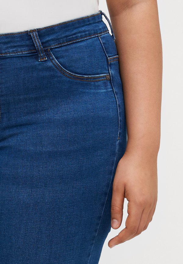 NMCALLIE CURVE - Jeans Skinny Fit2