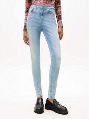 NORA  - Ļoti pieguloši džinsi - denim light