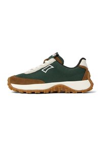 Gröna och bruna sneakers med en texturerad tygovandel, vita snören, gummisula och förstärkt häl. Har logotypdetalj på sidan.