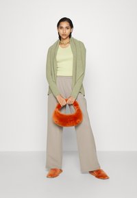 Repeat Casaco de malha - seaweed