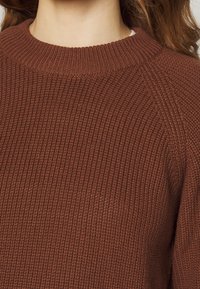 Even&Odd Sweter