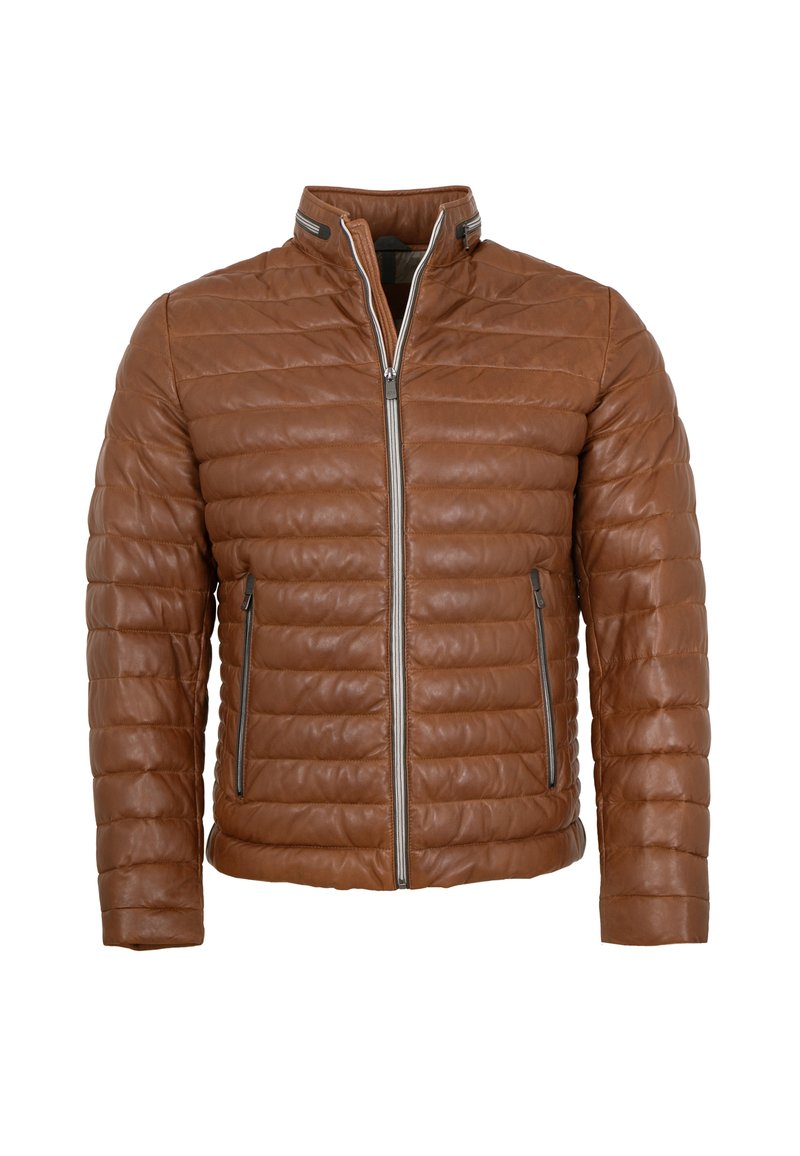 Braune Lederjacke mit gestepptem Design, hohem Kragen, silbernen Reißverschlüssen und seitlichen Taschen. Glatte Textur und taillierte Silhouette.