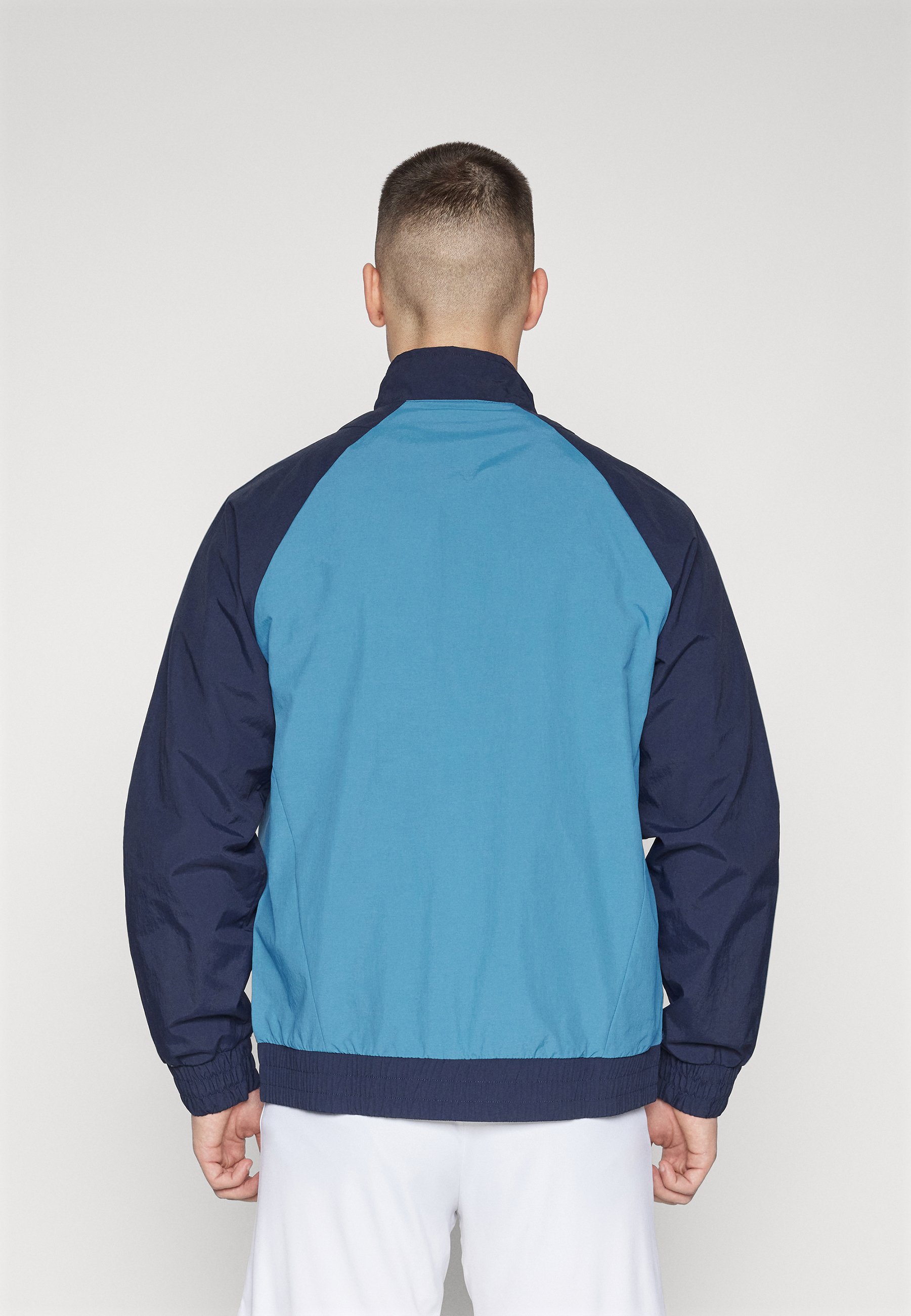 4f7dd542b0304567804b569cc8c63d