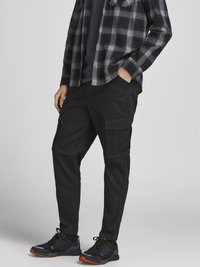 Jack & Jones JJIACE JJDEX TAPERED - Pantaloni cargo - black