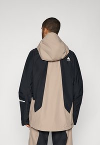 Burton LAZA fekete