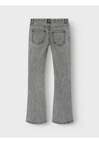 Jeans in denim grigio a gamba ampia con vita a media altezza, dotati di due tasche posteriori e cuciture visibili lungo le cuciture. Texture liscia.