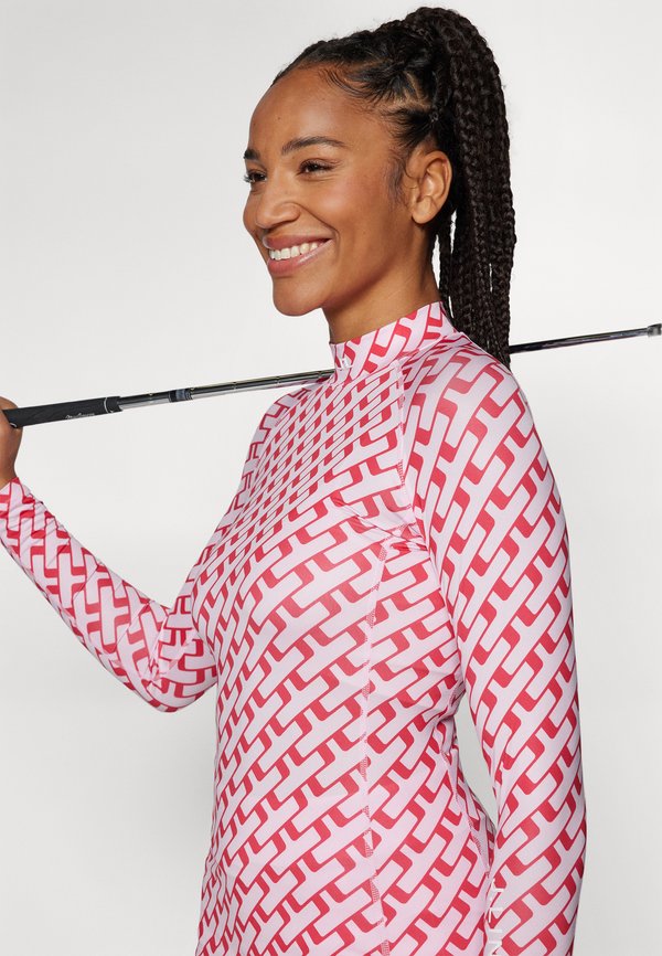 ELLA COMPRESSION - Long sleeved top3