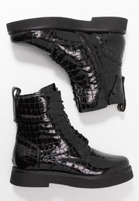 MJUS Stivaletti con plateau - black