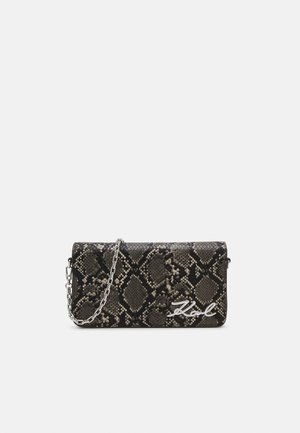 KARL LAGERFELD SIGNATURE 2.0 POUCH - Psanko - black
