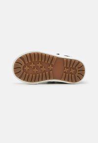 KangaROOS KAVU PRIMO UNISEX - Baskets montantes - olive/flame