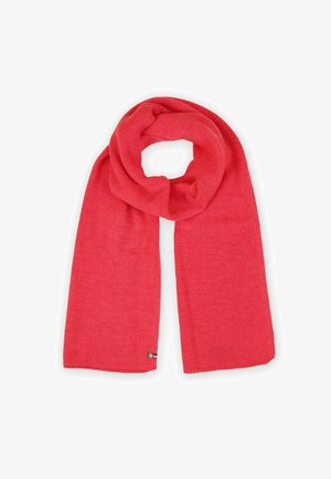 Écharpe rouge tricotée pliée en boucle avec deux extrémités pendantes, affichée sur un fond blanc.
