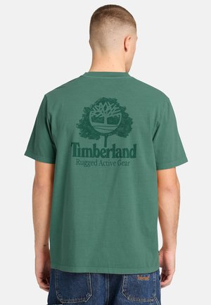 RUGGED ACTIVE GEAR BACK GRAPHIC TEE - T-shirt imprimé - dark green