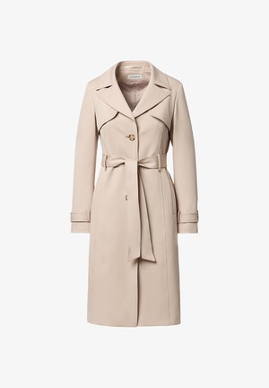 Beżowy płaszcz typu trencz do kolan z szerokimi klapami, zapinany na guziki, z paskiem w talii i długimi rękawami z detalami w postaci pasków.