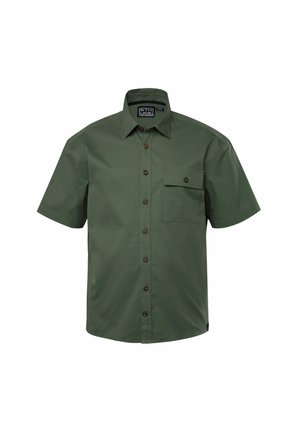 Chemise à manches courtes en tissu vert foncé uni, dotée d'une fermeture à boutons sur le devant, d'une poche poitrine et de boutons marron pour le maintien.
