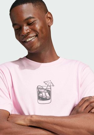 adidas Sportswear LOUNGE DRINK GRAPHIC - T-shirt print - true pink