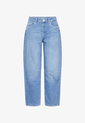 Lichtblauwe spijkerbroek met een rechte pijp, vier zakken en een knoopsluiting. Voorzien van subtiele vervaging en stikseldetails.